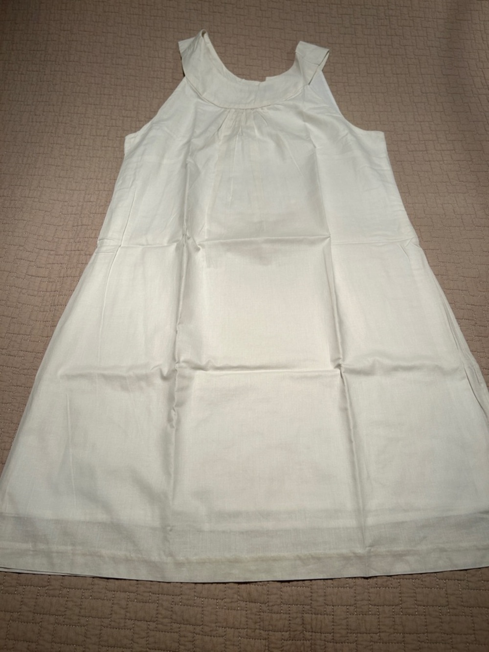 Lily White Sleeveless Shift Dress